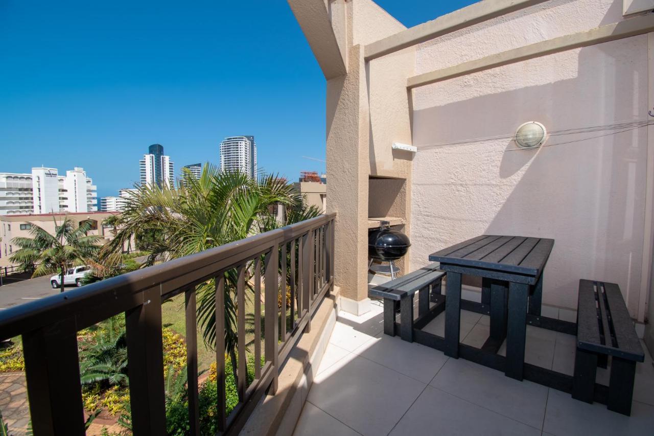 다반 11 The Shades Umhlanga Rocks 아파트 외부 사진